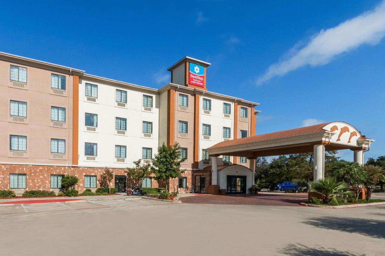 Surestay Plus Hotel By Best Western Near Seaworld Сан Антонио Екстериор снимка