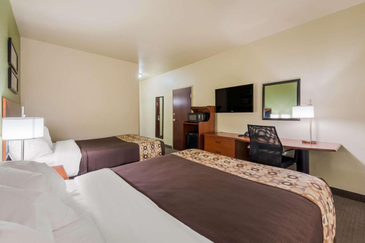 Surestay Plus Hotel By Best Western Near Seaworld Сан Антонио Екстериор снимка