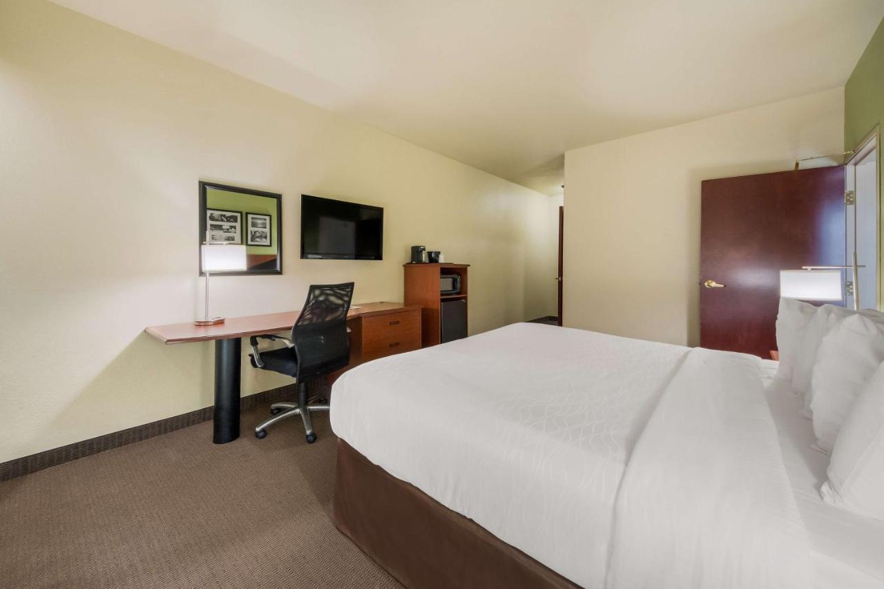 Surestay Plus Hotel By Best Western Near Seaworld Сан Антонио Екстериор снимка