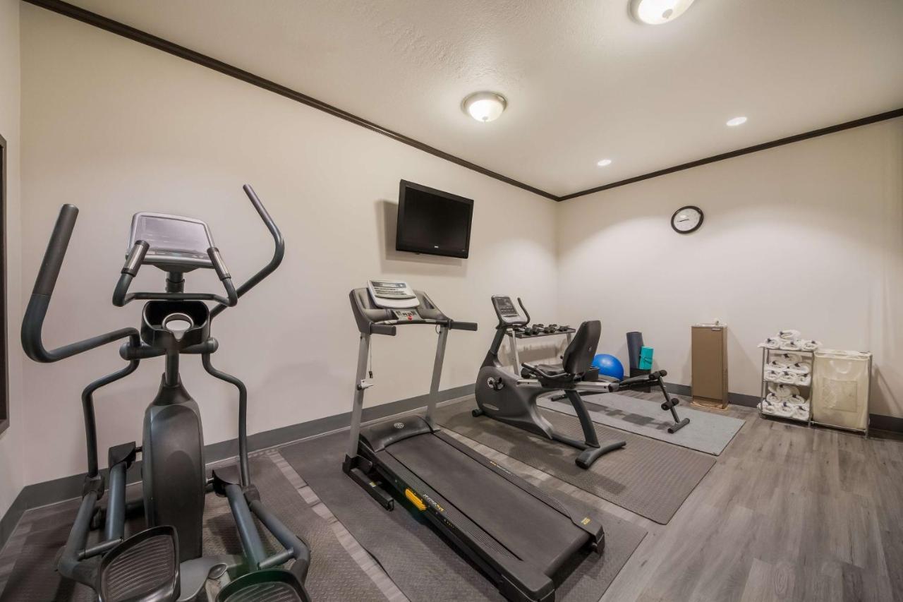 Surestay Plus Hotel By Best Western Near Seaworld Сан Антонио Екстериор снимка