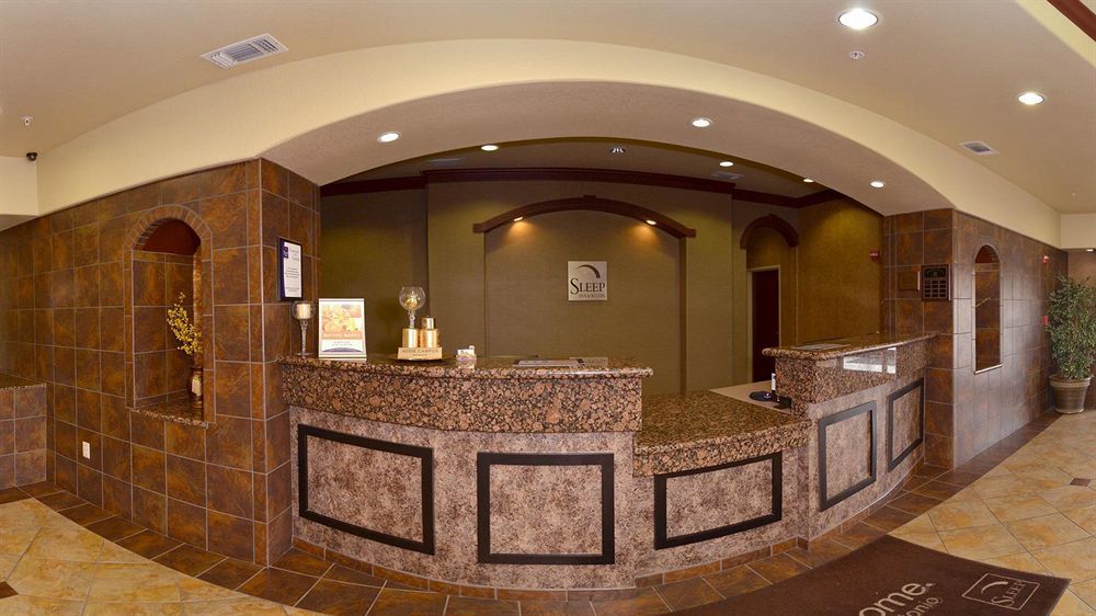 Surestay Plus Hotel By Best Western Near Seaworld Сан Антонио Екстериор снимка