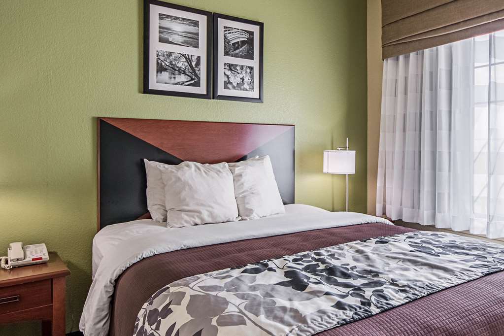 Surestay Plus Hotel By Best Western Near Seaworld Сан Антонио Стая снимка